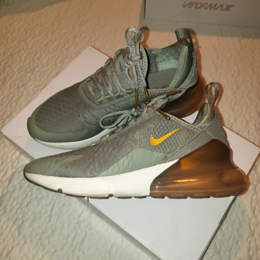 Nike Air 270